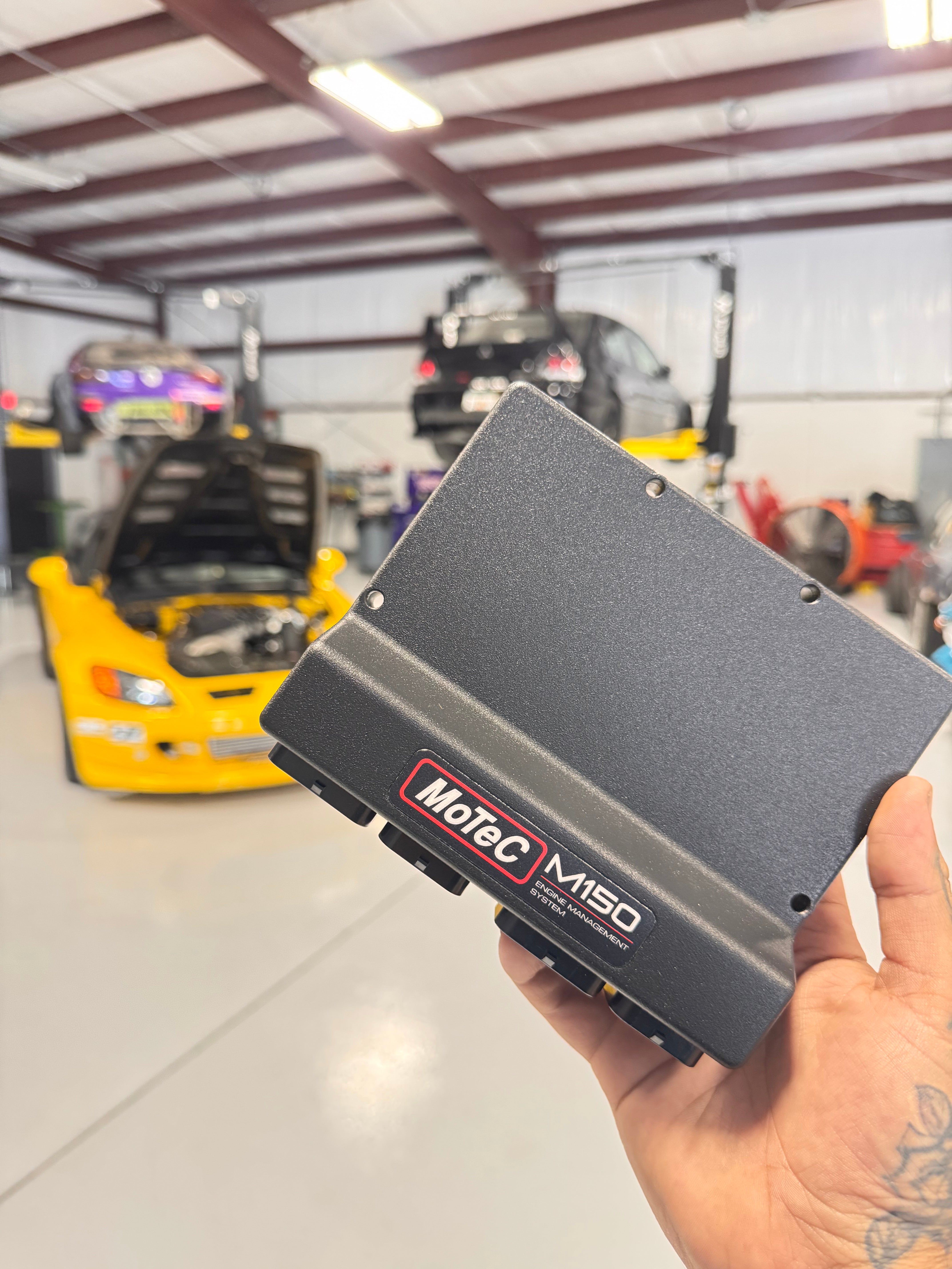 MOTEC M150 ECU