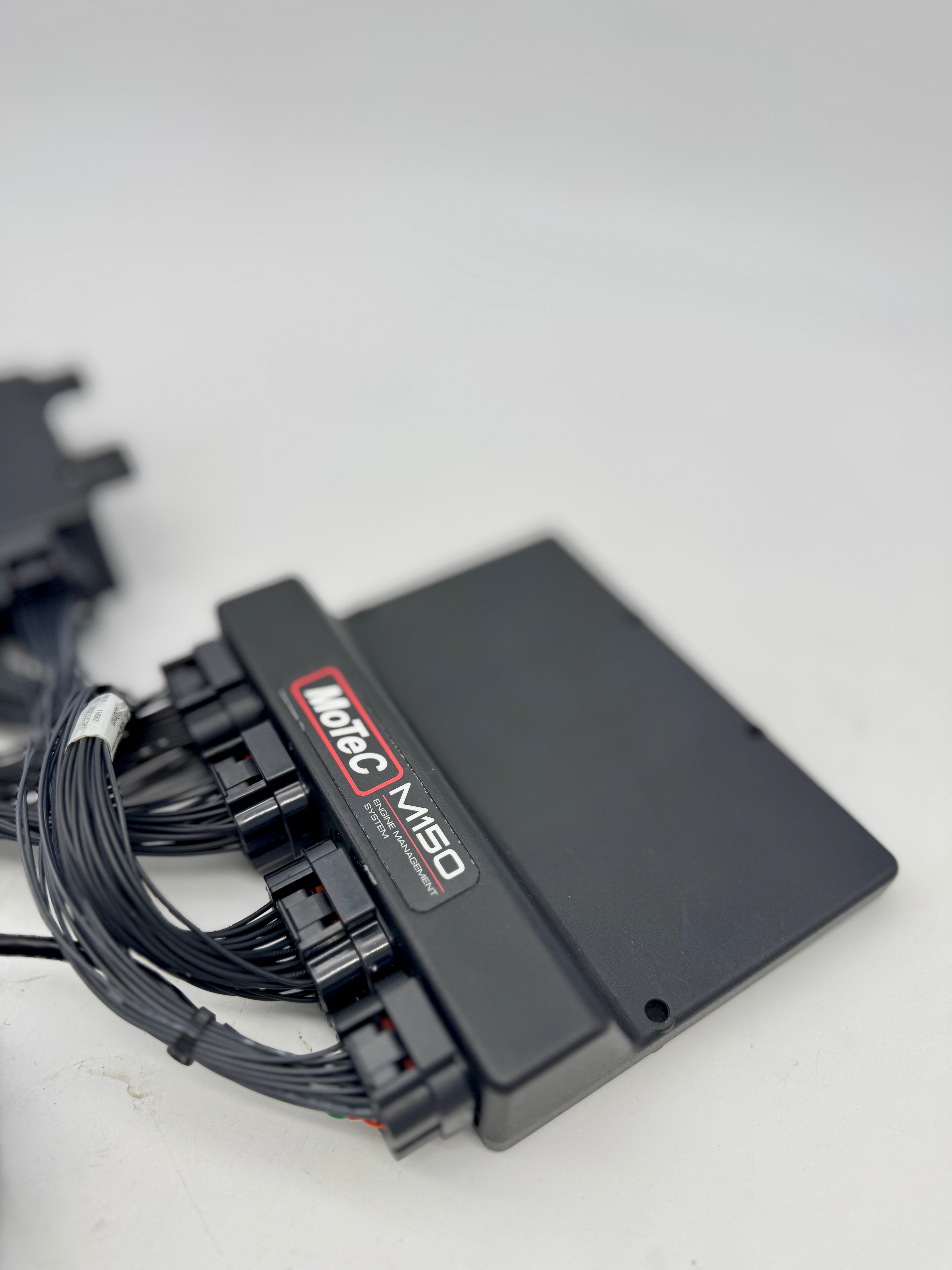 MOTEC Nissan R35 GTR M1 PNP ECU