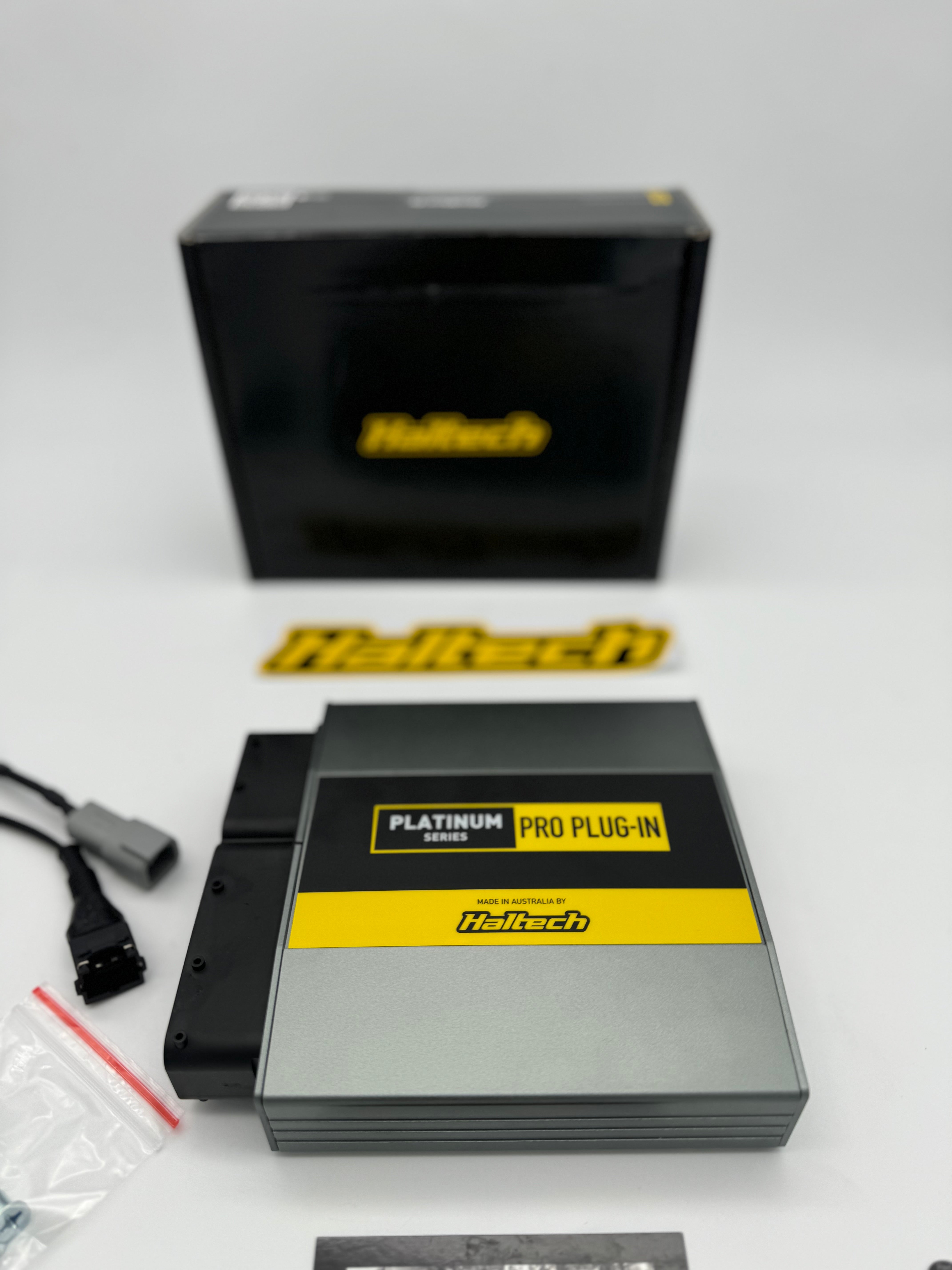 Haltech Platinum PRO Plug-in ECU Hyundai BK Theta Genesis HT-055045