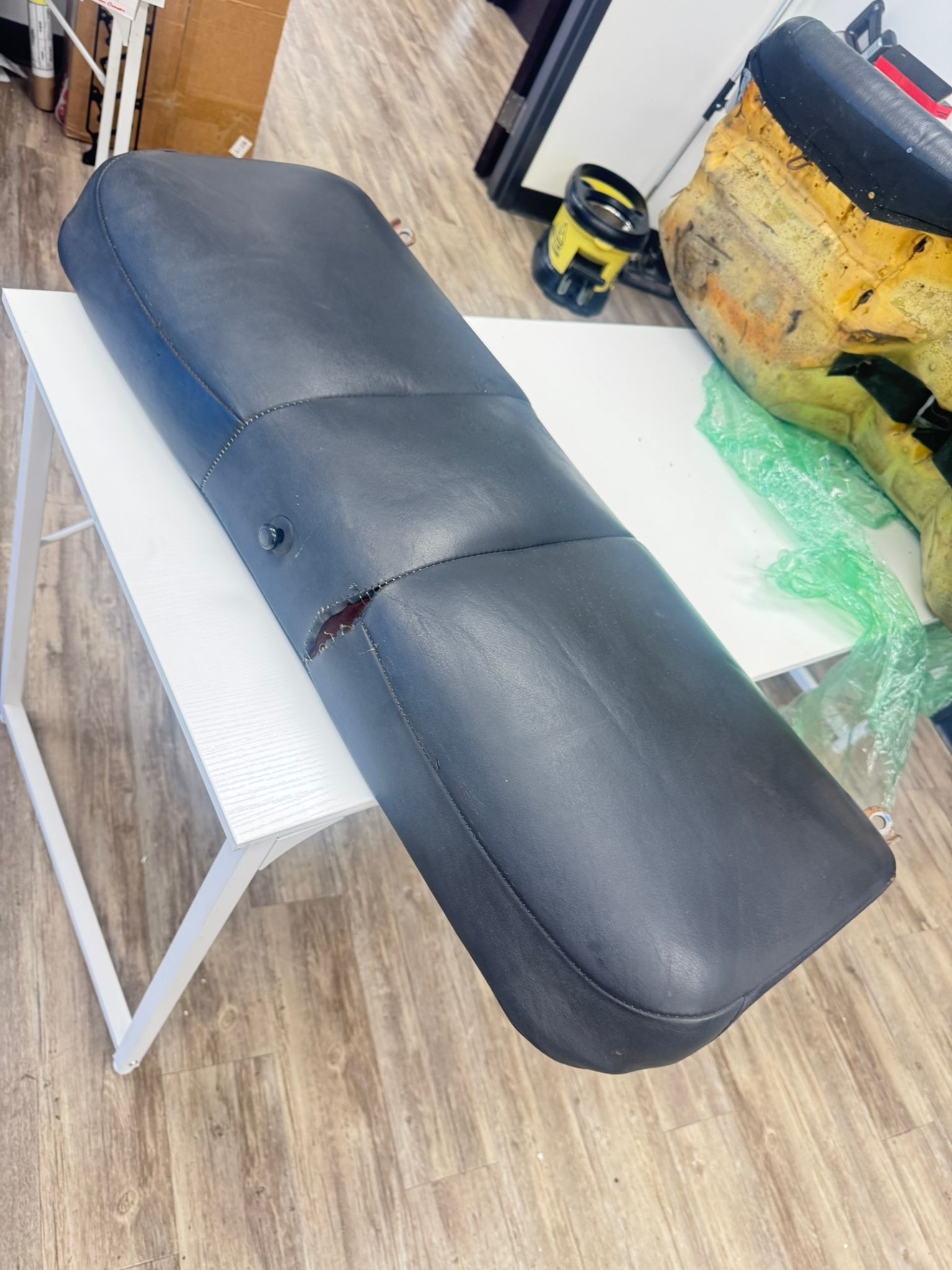 TOYOTA SUPRA MK4 REAR SEATS SERIES 2